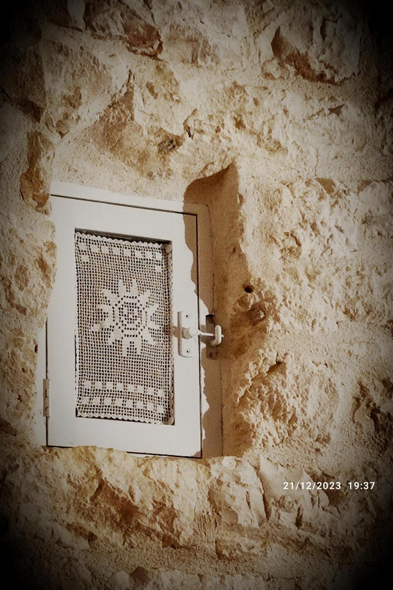 Trullo Del Vescovo Hotel Alberobello Kültér fotó